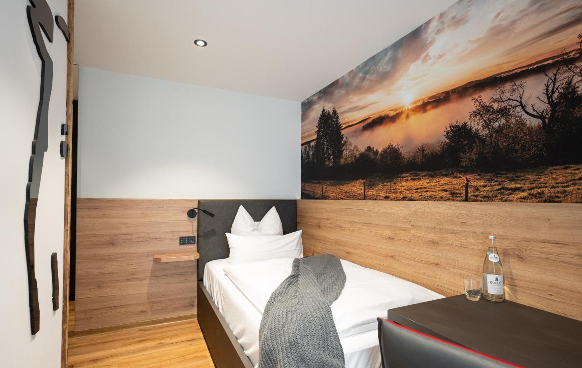 Hotel Landsteakhaus Marxheim Zewnętrze zdjęcie